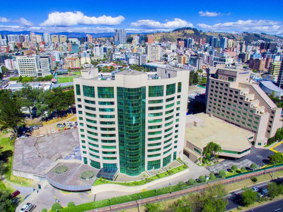 Aparta Hotel Torres De Suites Quito Zewnętrze zdjęcie