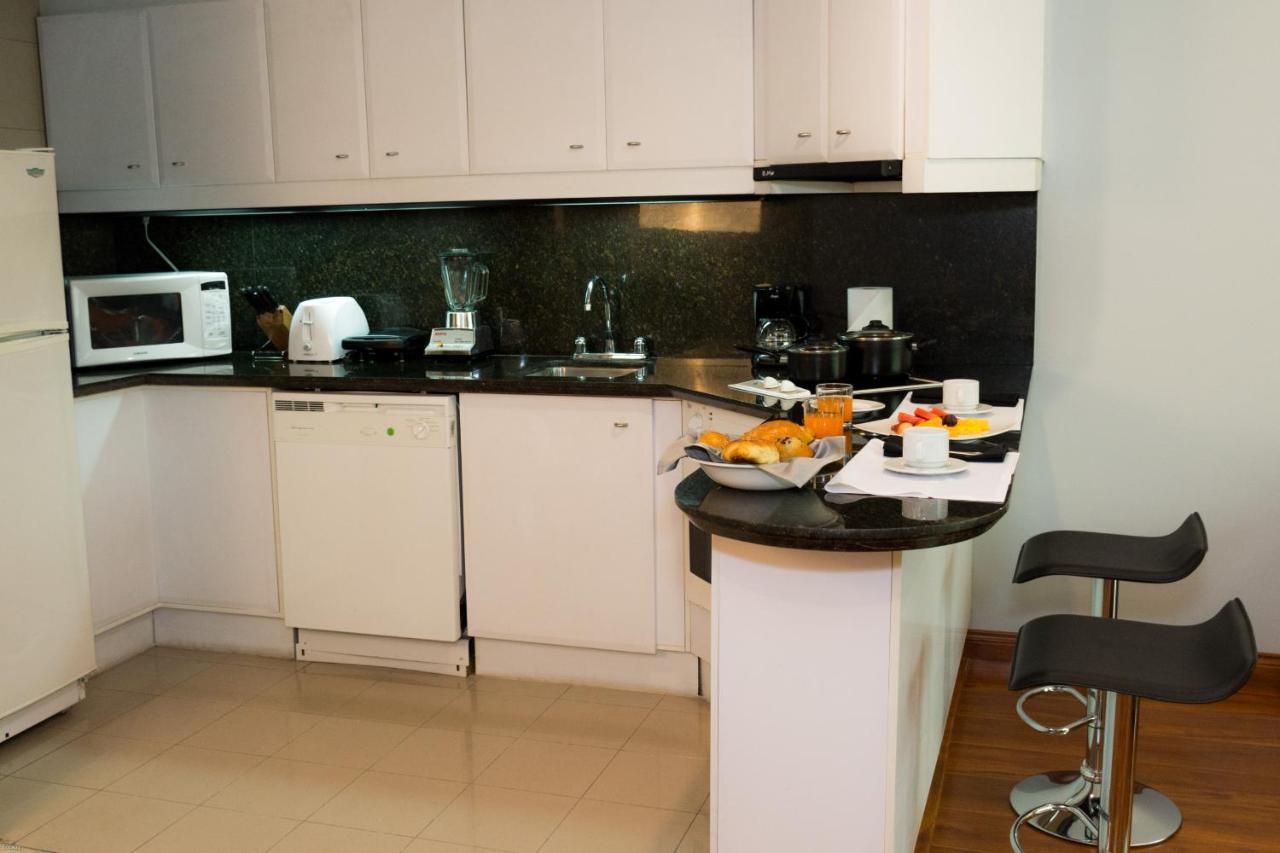 Aparta Hotel Torres De Suites Quito Zewnętrze zdjęcie