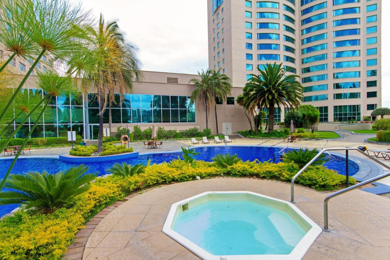 Aparta Hotel Torres De Suites Quito Zewnętrze zdjęcie
