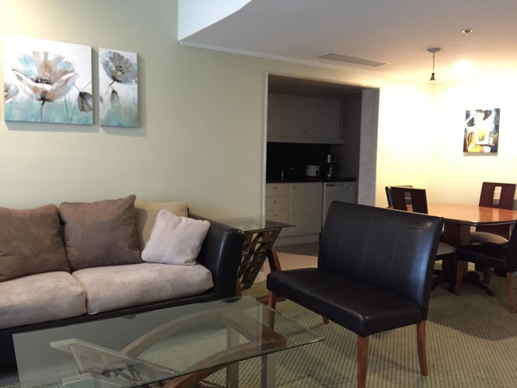 Aparta Hotel Torres De Suites Quito Pokój zdjęcie